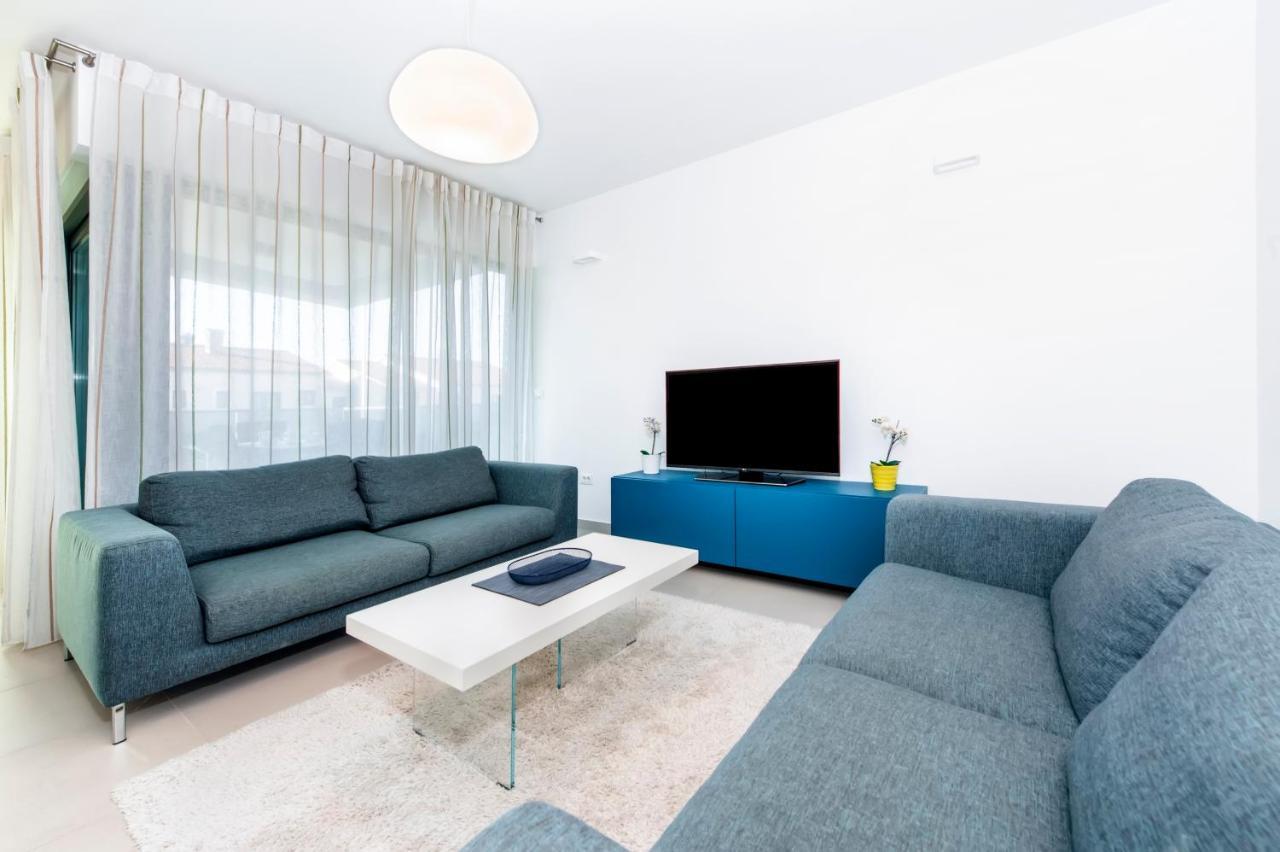 Sunny Day - Apartment With Parking Rovinj Exterior foto